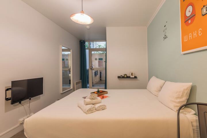 Room 14 of 60