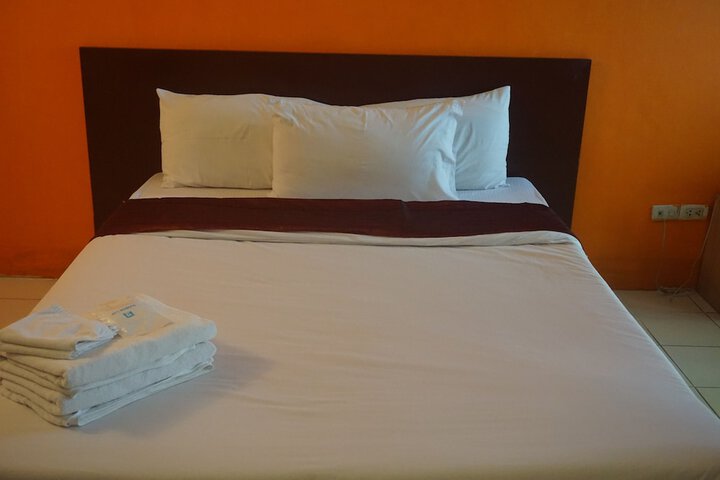 Room 9 of 47