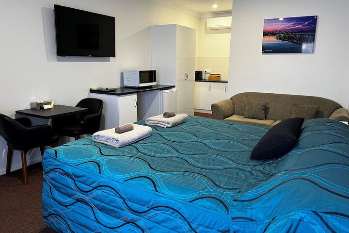 Room 8 of 29