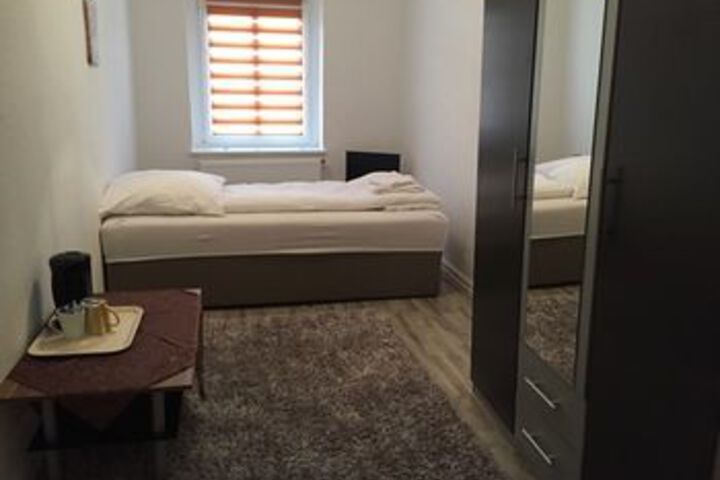 Room 17 of 69