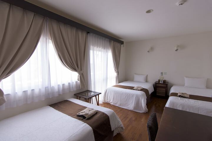 Room 3 of 45