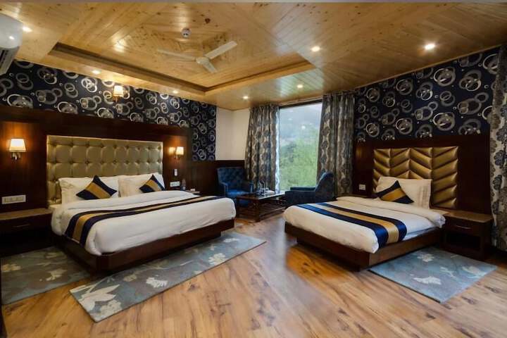 Room 4 of 23