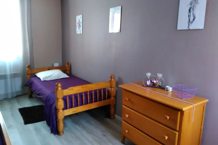 Room 5 of 13