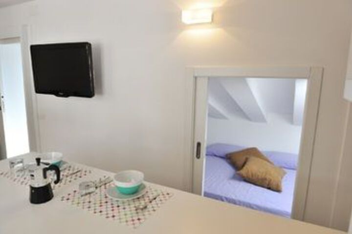 Room 21 of 25