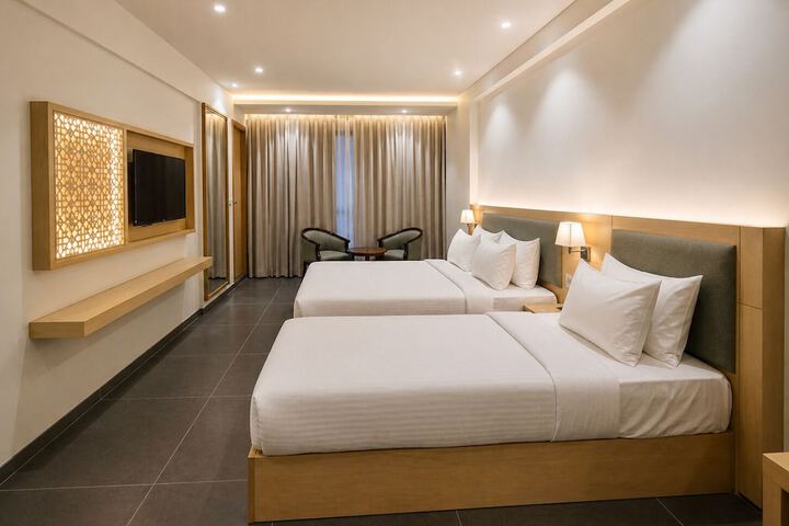 Room 5 of 13