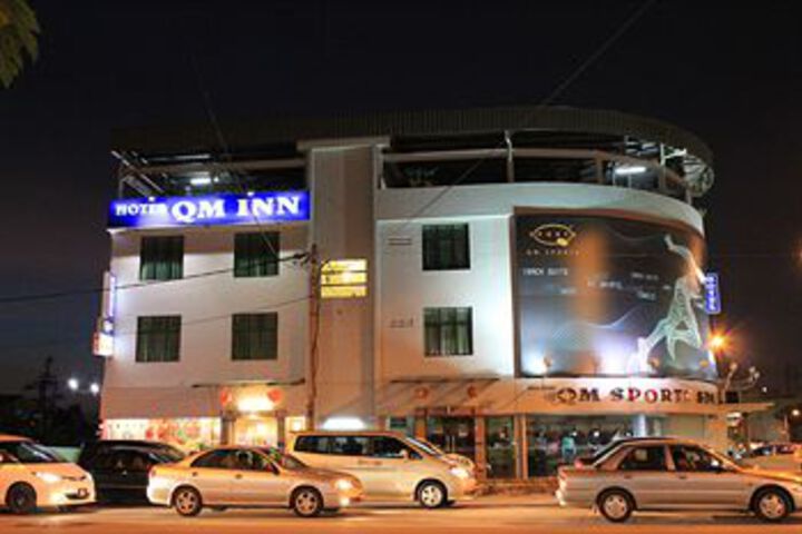 Hotel Qm Inn