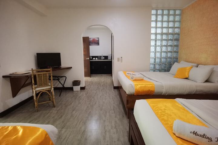 Room 14 of 72