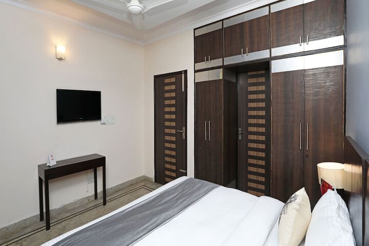 Room 7 of 22