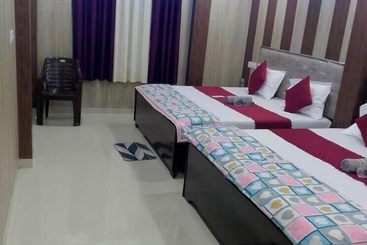 Room 7 of 17