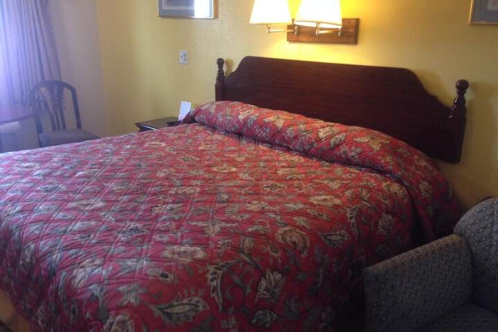 Standard | King Bed (2 of 6)