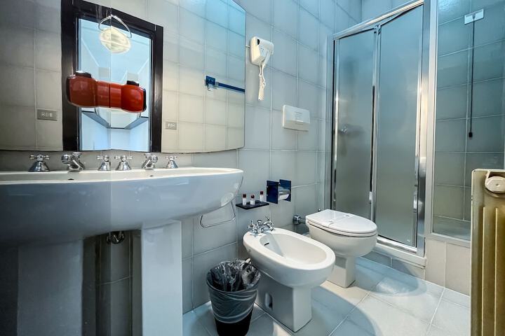 Clean Restrooms