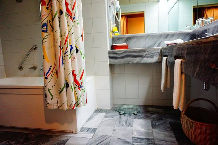 Bath Photo