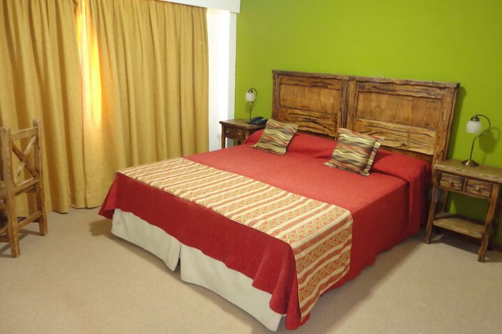 Room 7 of 49