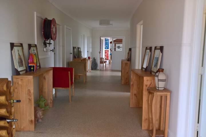 Ballroom/Hall 96 of 114