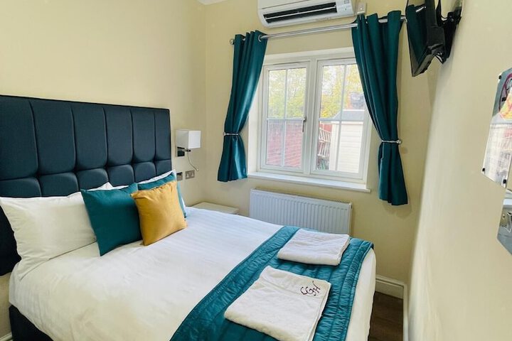 Room 14 of 71