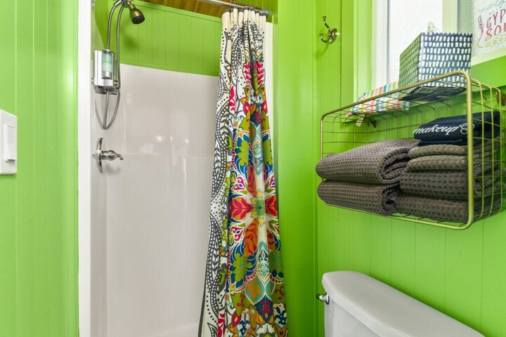 Room 129 of 152
