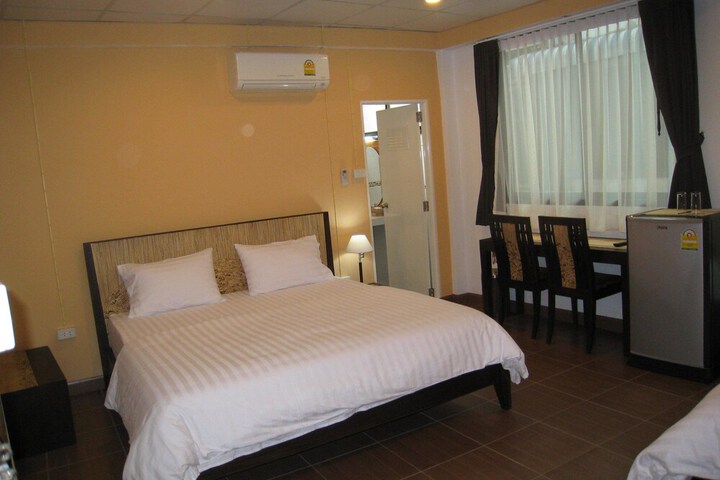 Room 9 of 57