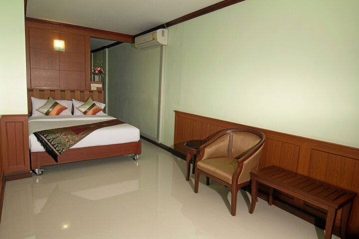 Room 14 of 41