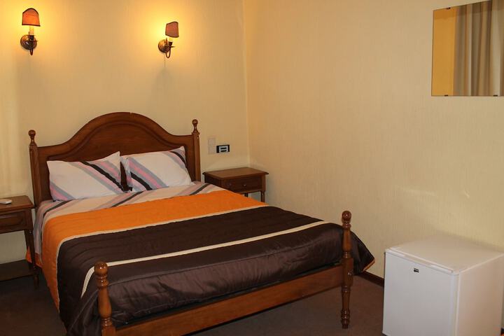 Room 3 of 81