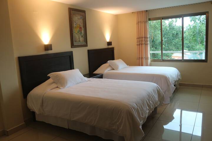Room 7 of 48