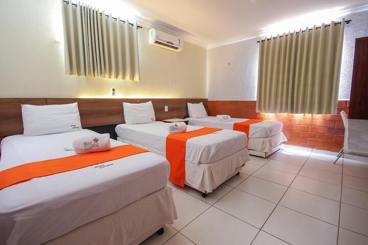 Room 4 of 30