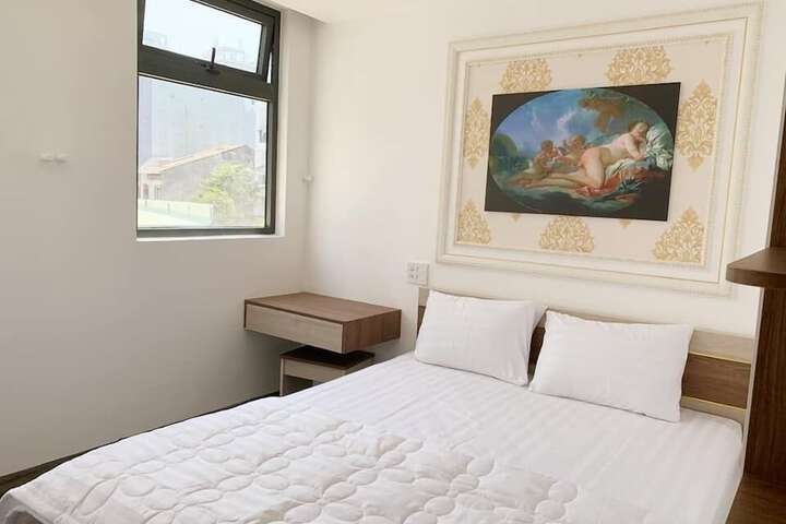 Room 26 of 27