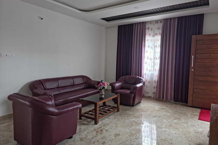 Room 15 of 28