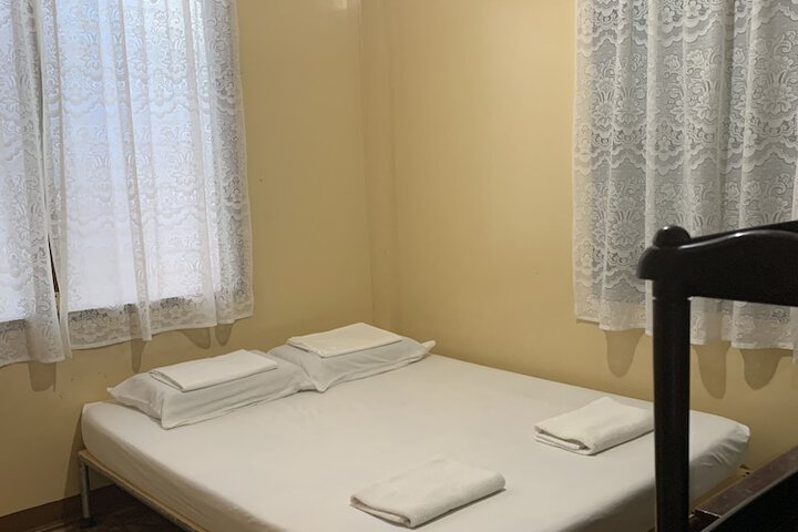 Room 3 of 57