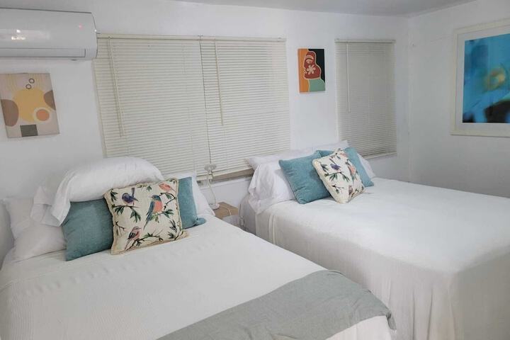 Room 16 of 48