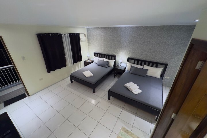Room 27 of 69