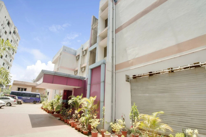 Hans Regency Birsa Vihar