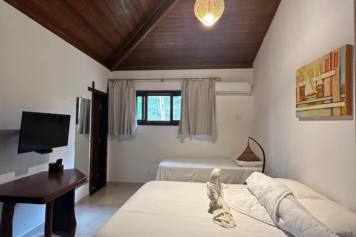 Room 16 of 46