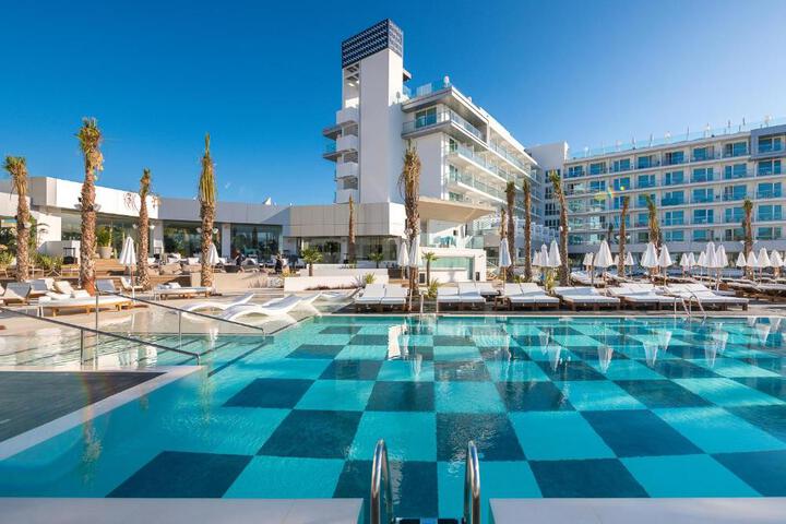 Hotel 15 of 23