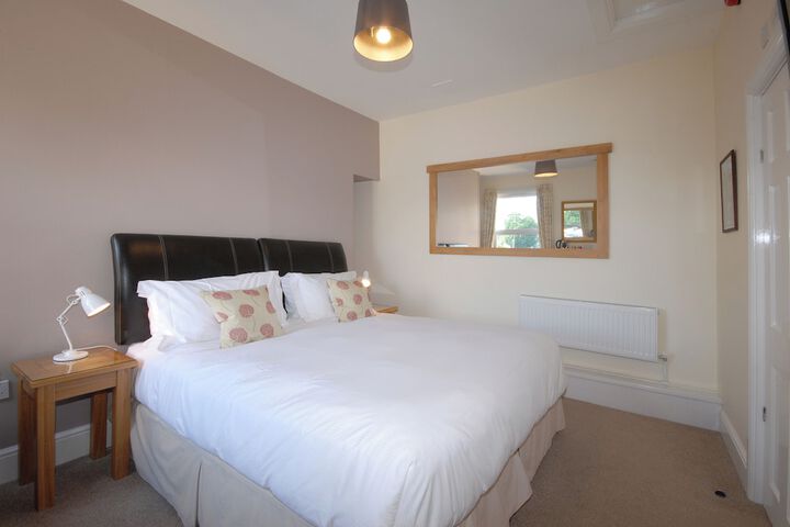 Abbey Guest House Image 6
