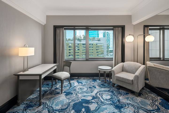 Room 26 of 110