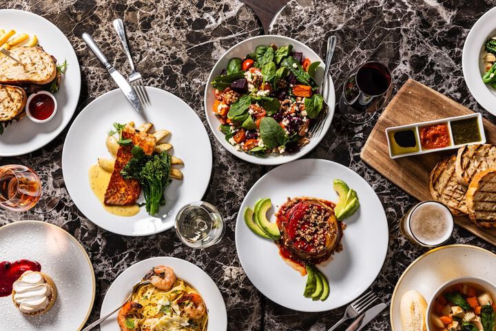 Dining 90 of 143