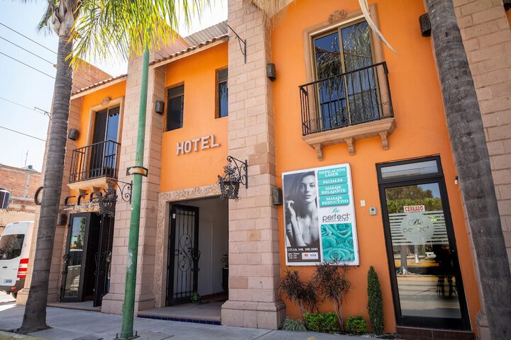 Image of Hotel Degollado