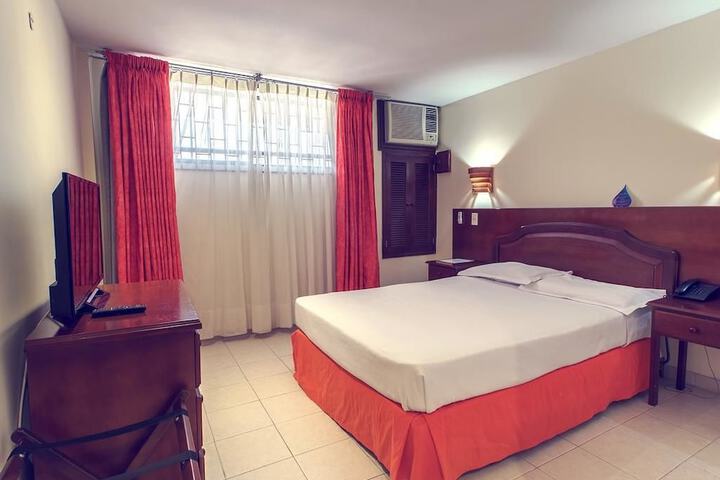 Room 7 of 26