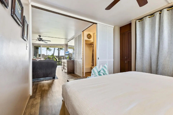 Room 5 of 21
