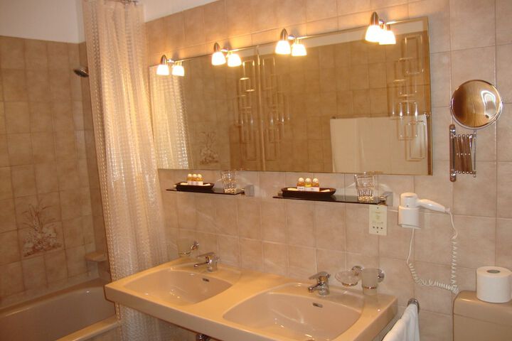 Clean Restrooms