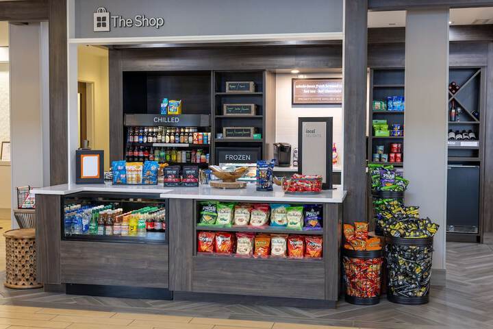 Snack bar