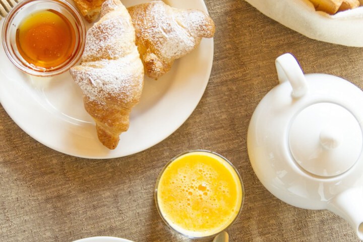 Breakfast/Coffee Service 42 of 50