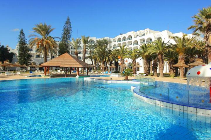 Hotel Marhaba Beach