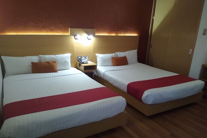 Room 12 of 35