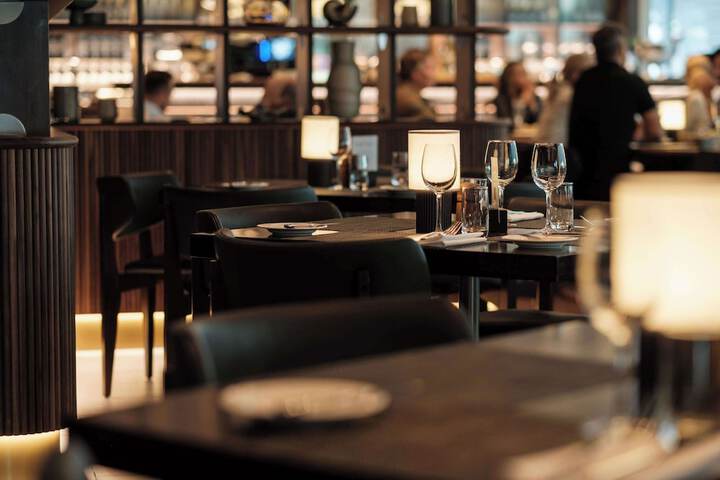 Dining 65 of 122