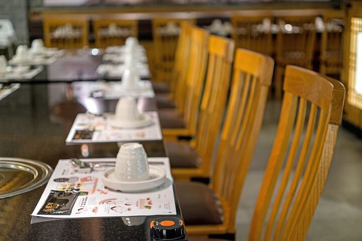 Dining 37 of 69