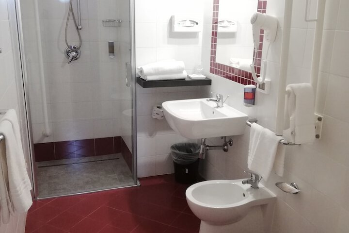 Bathroom Interior Photo