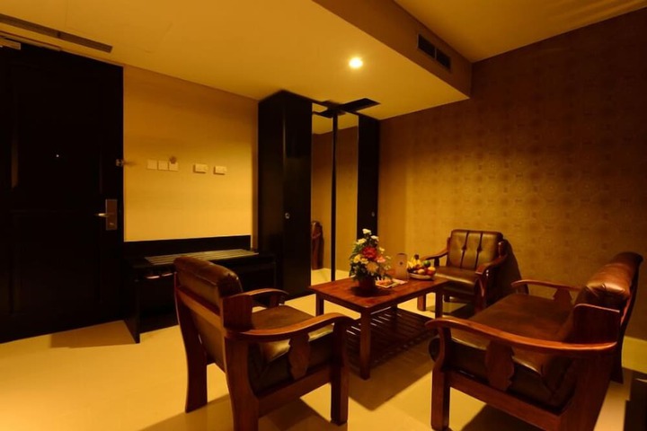 Room 18 of 56