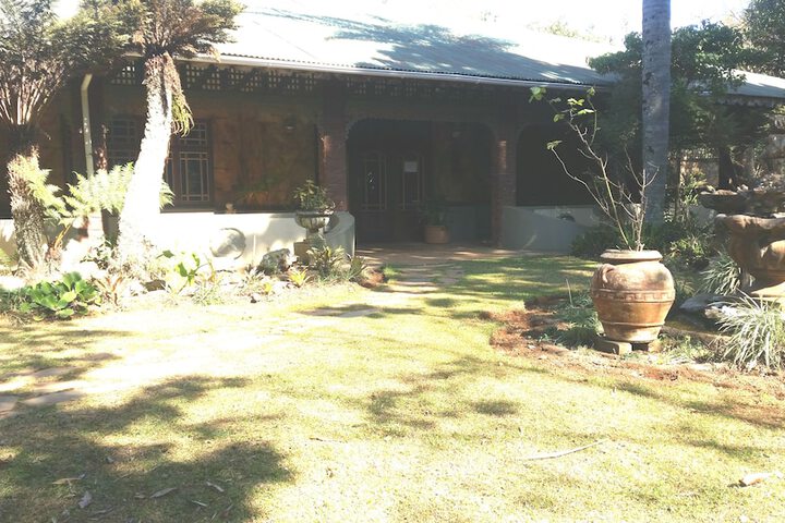 Hotel Exterior 2 of 23