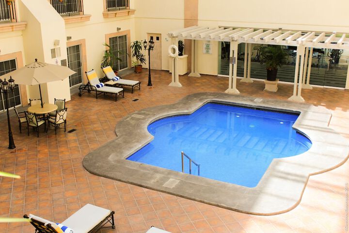 Pool 73 of 150